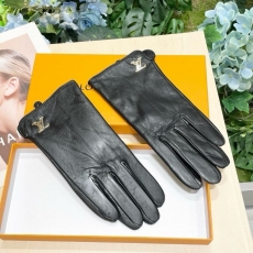 Louis Vuitton Gloves